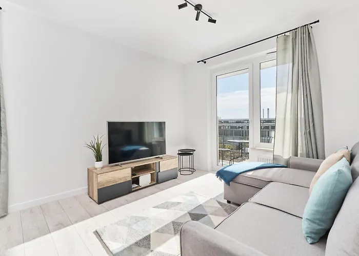 Siemianowicka With Balcony & Parking Wroclaw By Renters Διαμέρισμα *