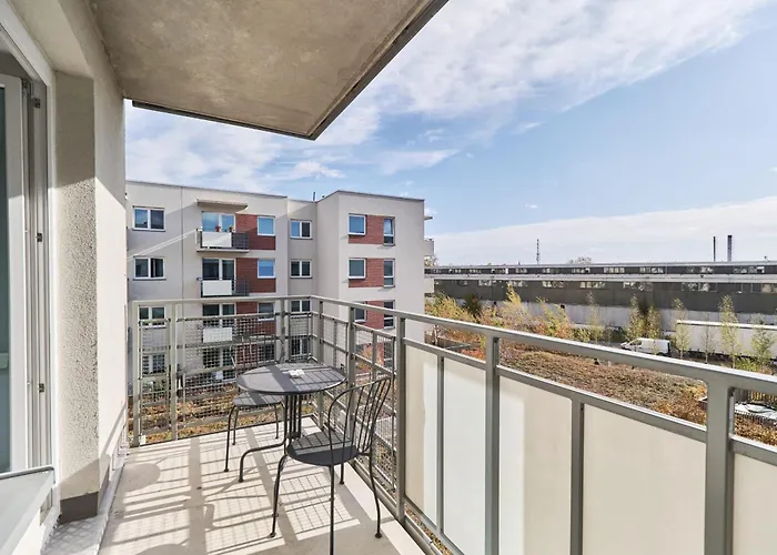 Siemianowicka With Balcony & Parking Wroclaw By Renters Διαμέρισμα Βρότσλαβ