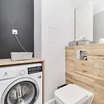 Siemianowicka With Balcony & Parking By Renters * فروتسواف