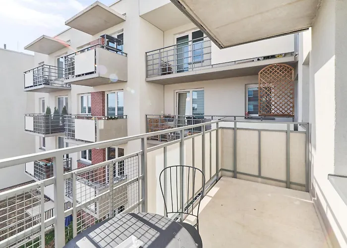 Apartment Siemianowicka With Balcony & Parking Wroclaw By Renters Wroclaw